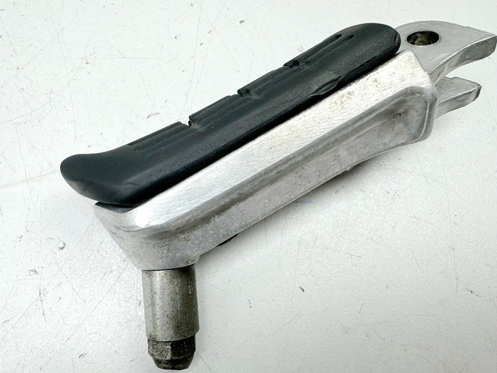 HONDA CBR 600 PC19 PC23 Footpeg Rider Right Front Footpeg Rubber Footrest