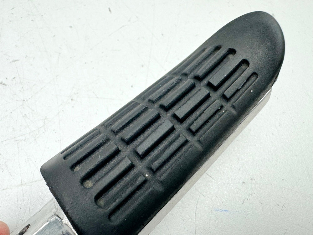 HONDA CBR 600 PC19 PC23 Footpeg Rider Right Front Footpeg Rubber Footrest