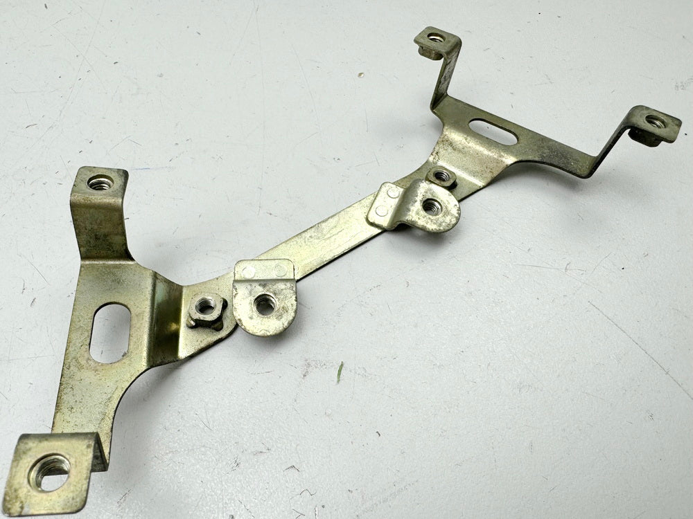 HONDA CBR 600 PC19 PC23 Halterung Zündspulen Halter Träger Trägerplatte