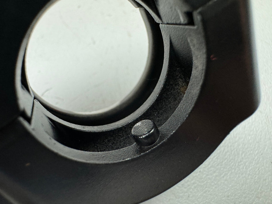 KAWASAKI ZX-6R 636 C Umlenkrolle für Gasgriff Gehäuse Gaszüge Halterung 05-06