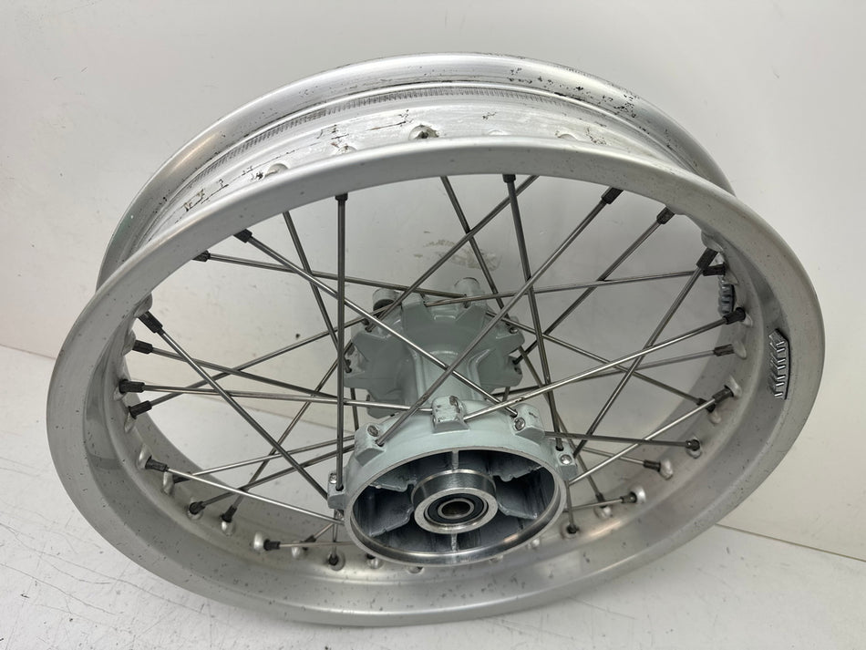 BMW F 650 169 Llanta trasera Buje de radios Rueda trasera Llanta J 17 x 3.00
