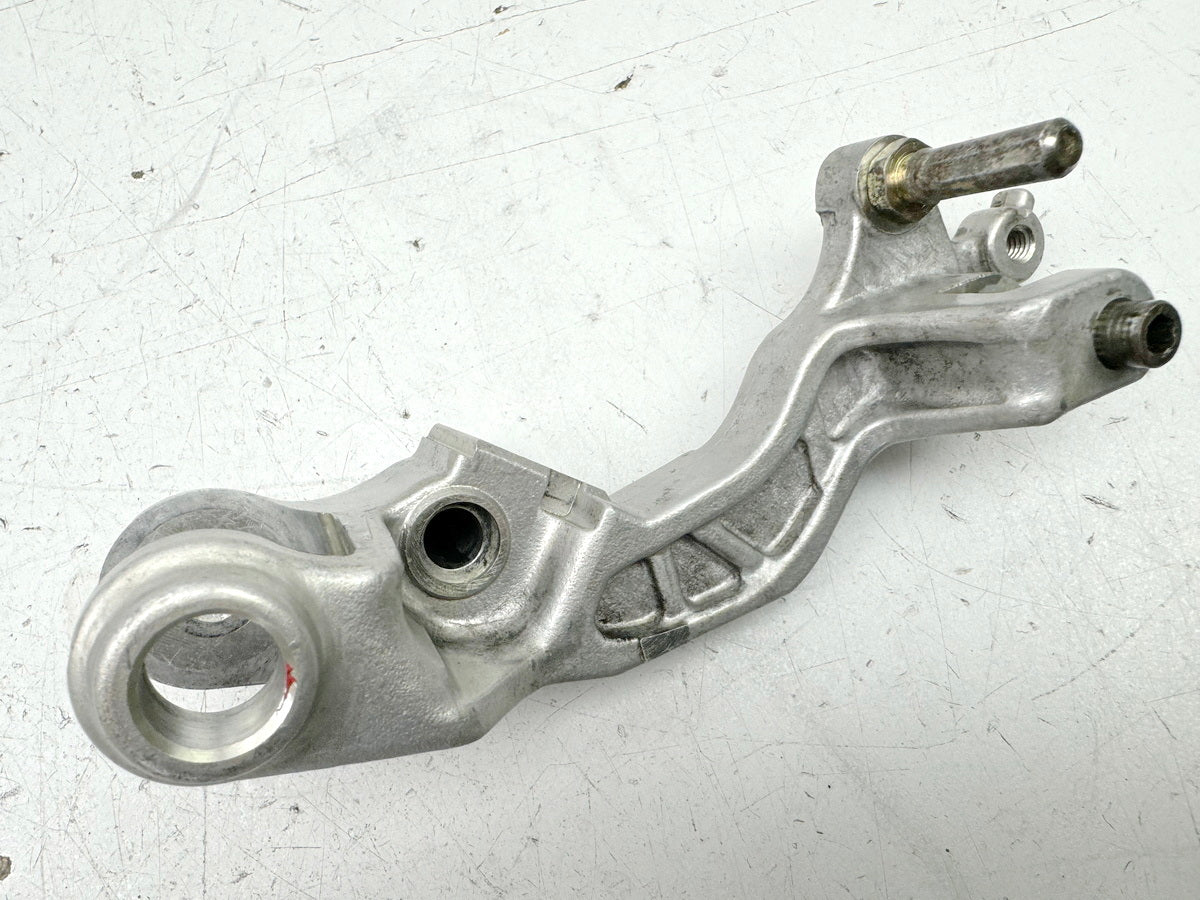 HONDA CBR 600 PC19 PC23 Brake caliper front left brake caliper bracket anchor plate