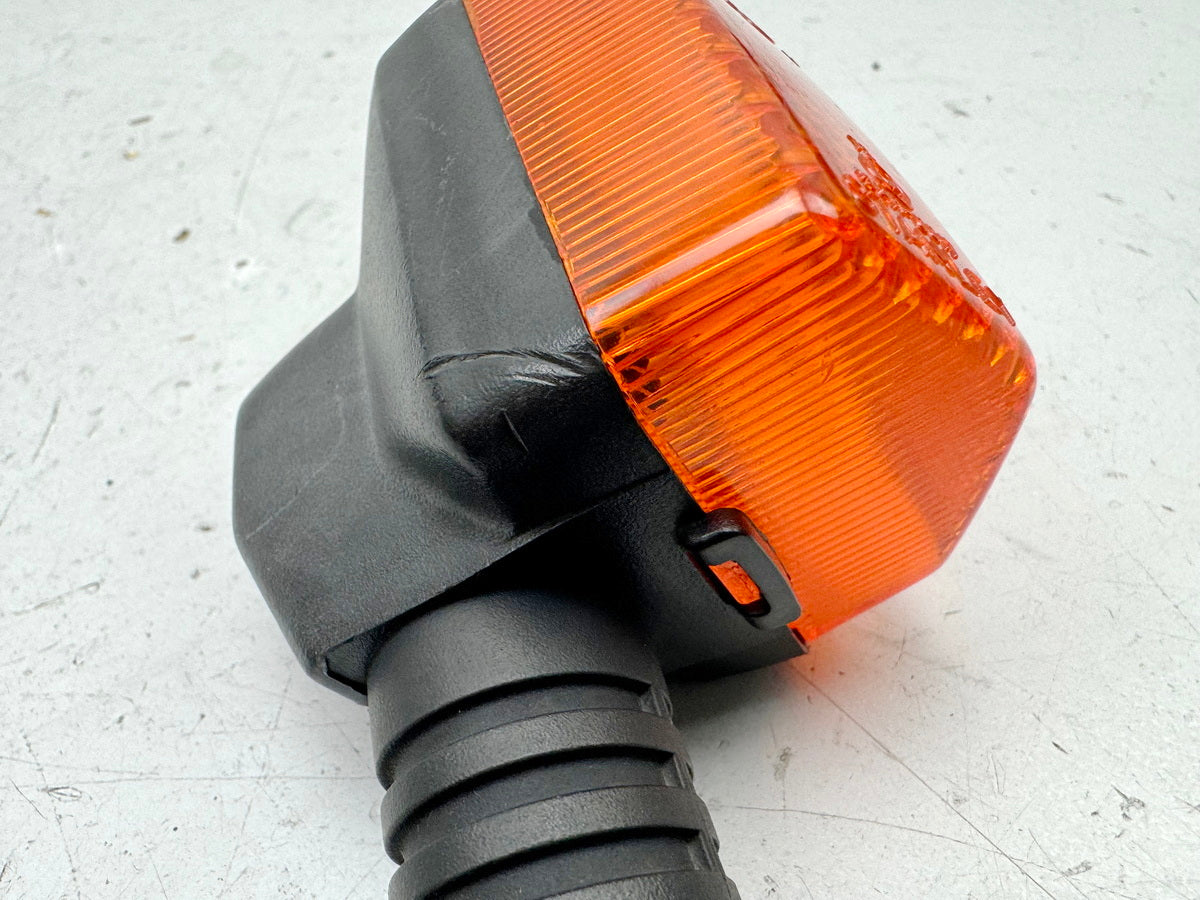 HONDA CBR 600 PC19 PC23 Turn Signal Rear Right Turn Signal Lens