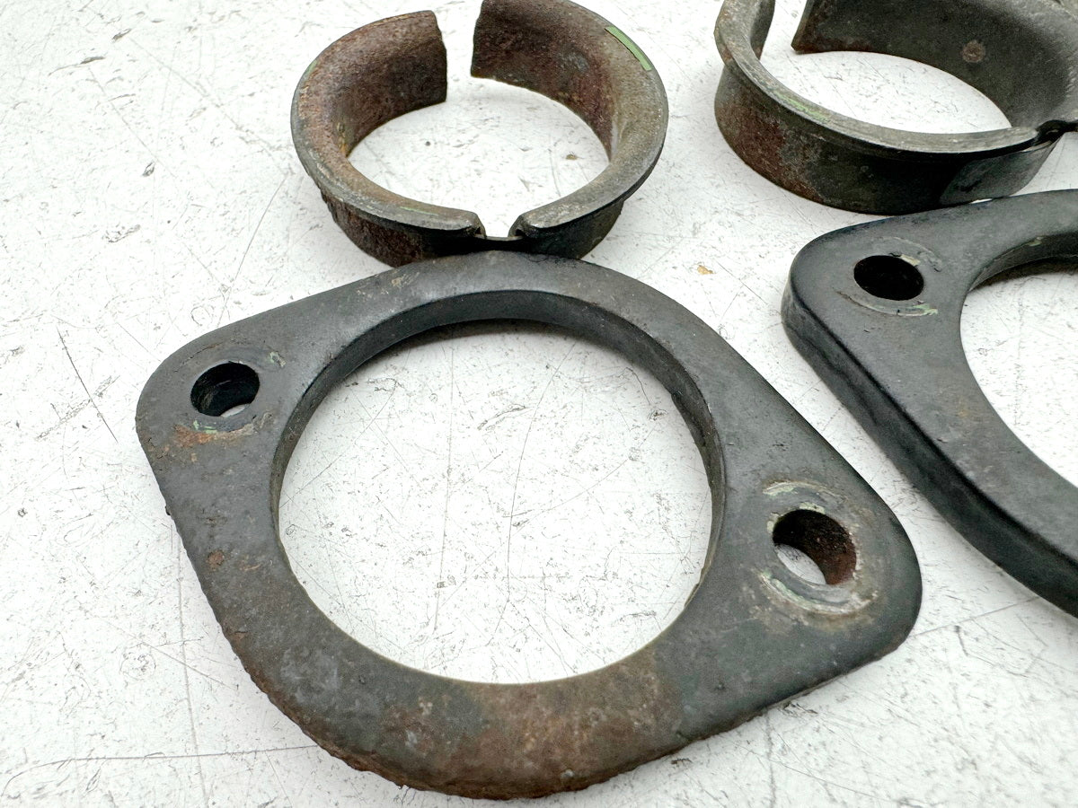 HONDA CBR 600 PC19 PC23 Krümmerkronen Halter Krümmer Muttern Halbmonde Schellen