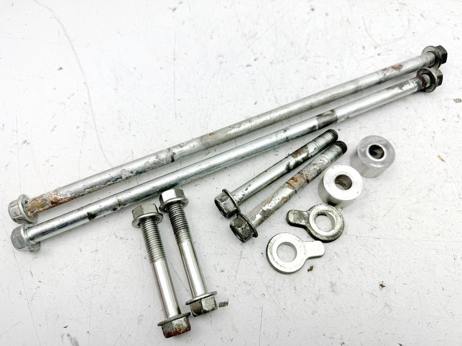 HONDA CBR 600 PC19 PC23 Soporte Motor Eje Tornillo Distanciador