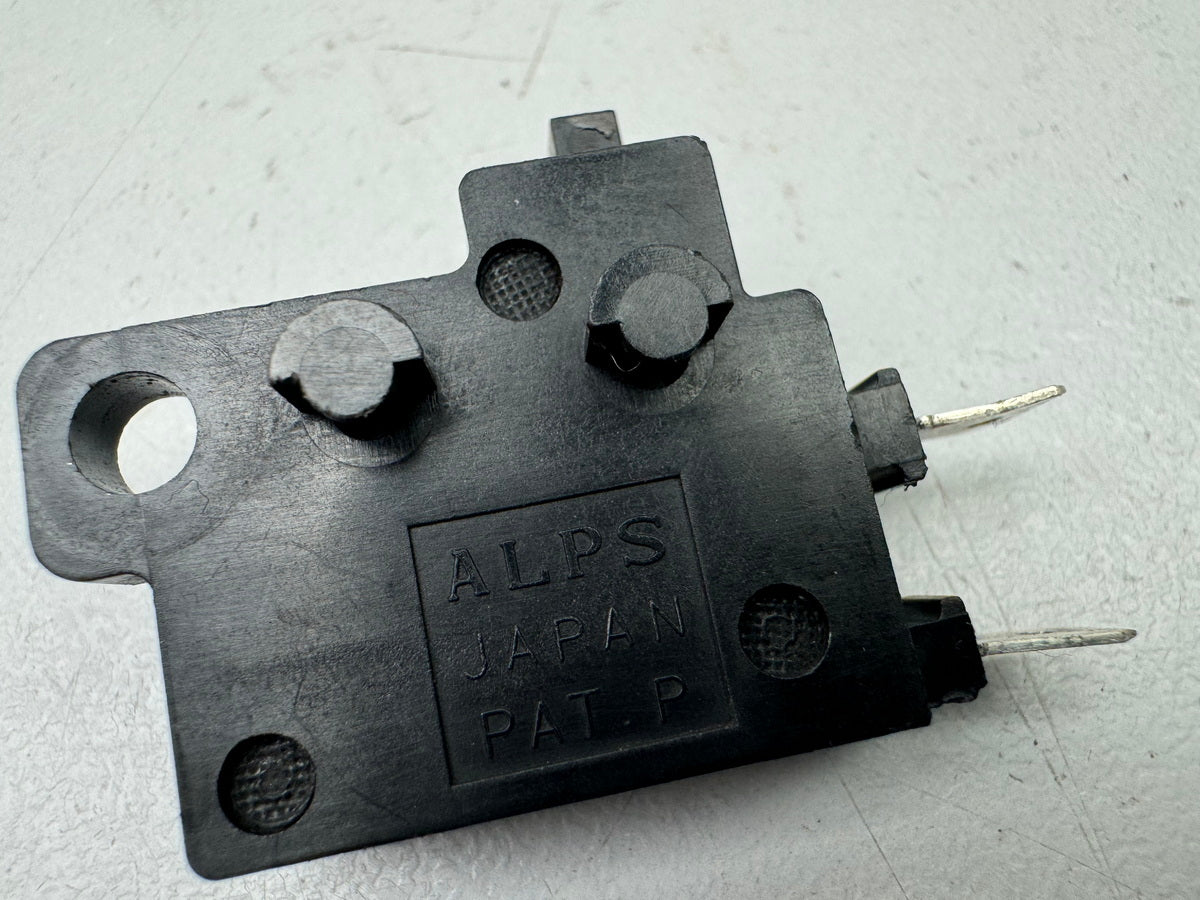HONDA CBR 600 PC19 PC23 Interruptor de luz de freno delantero (para bomba de freno)