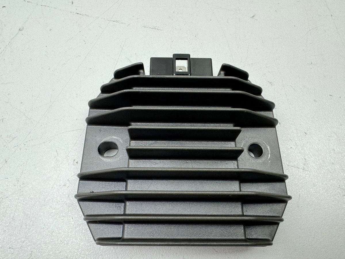 HONDA CBR 600 PC19 PC23 Regulador de voltaje Cable regulador