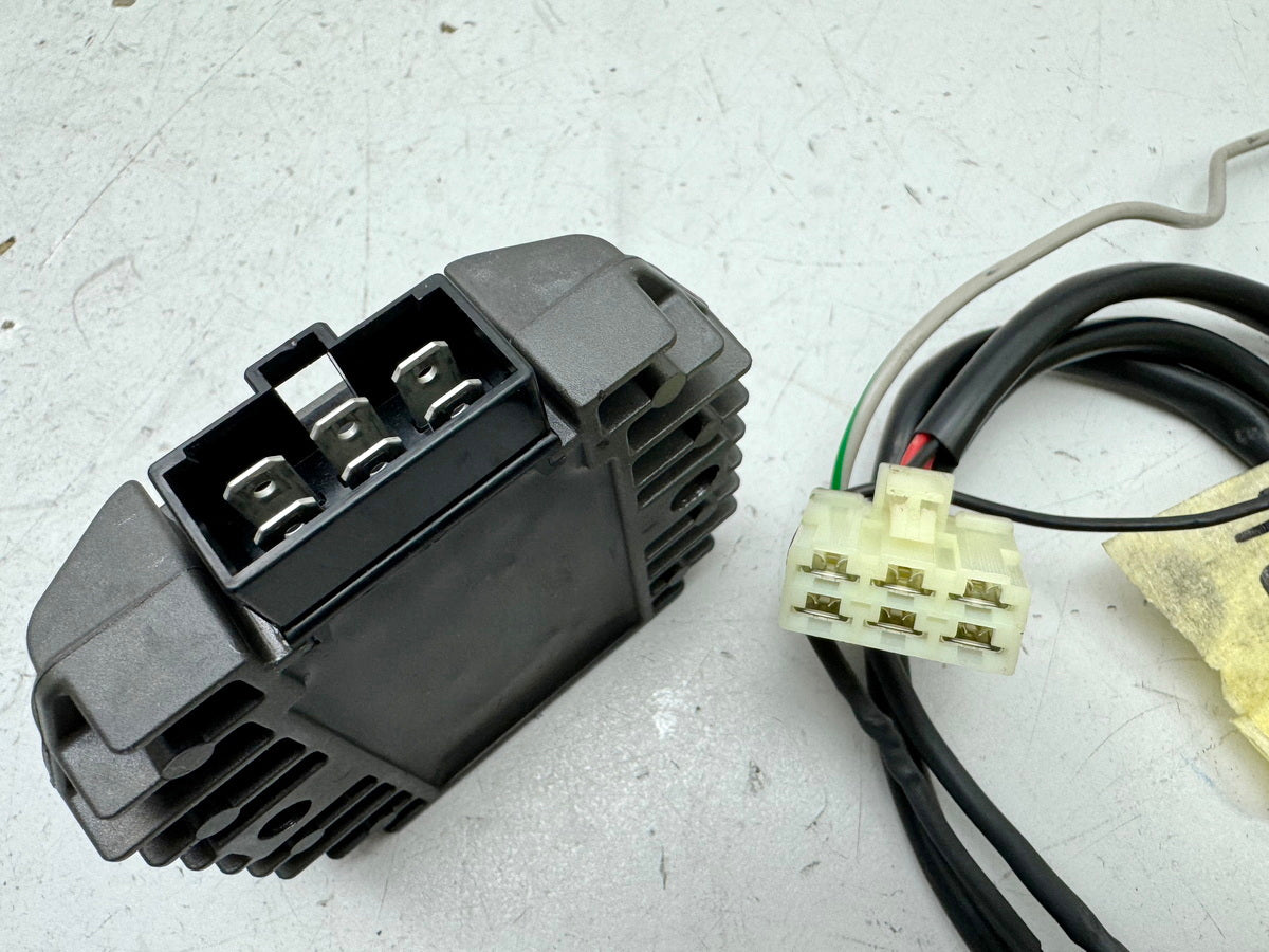 HONDA CBR 600 PC19 PC23 Regulador de voltaje Cable regulador