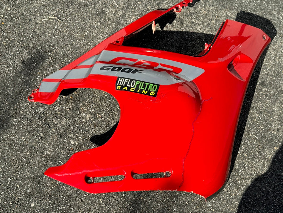 HONDA CBR 600 PC19 PC23 Seitenverkleidung rechts Abdeckung Cover Seitenteil