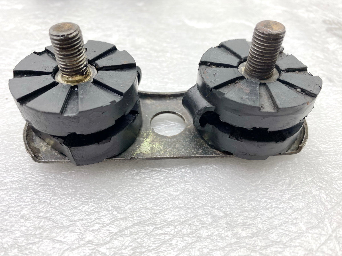 YAMAHA RD 250 1A2 Soporte Reposapiés Gomas Placa Reposapiés Soporte