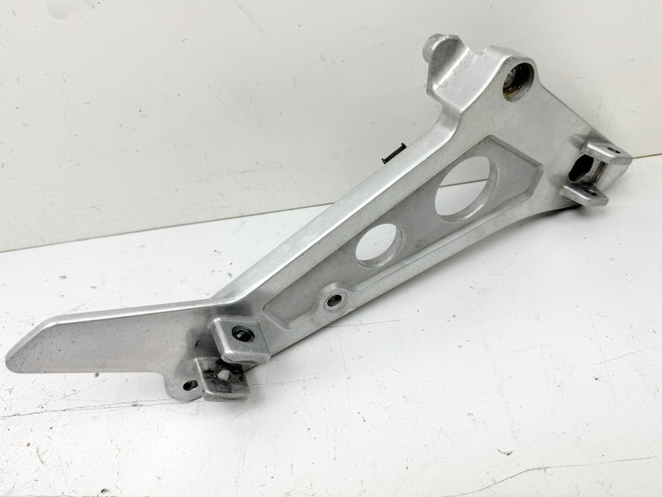 HONDA NTV 650 RC33 REVERE Placa reposapiés lado derecho del conductor Soporte estribo