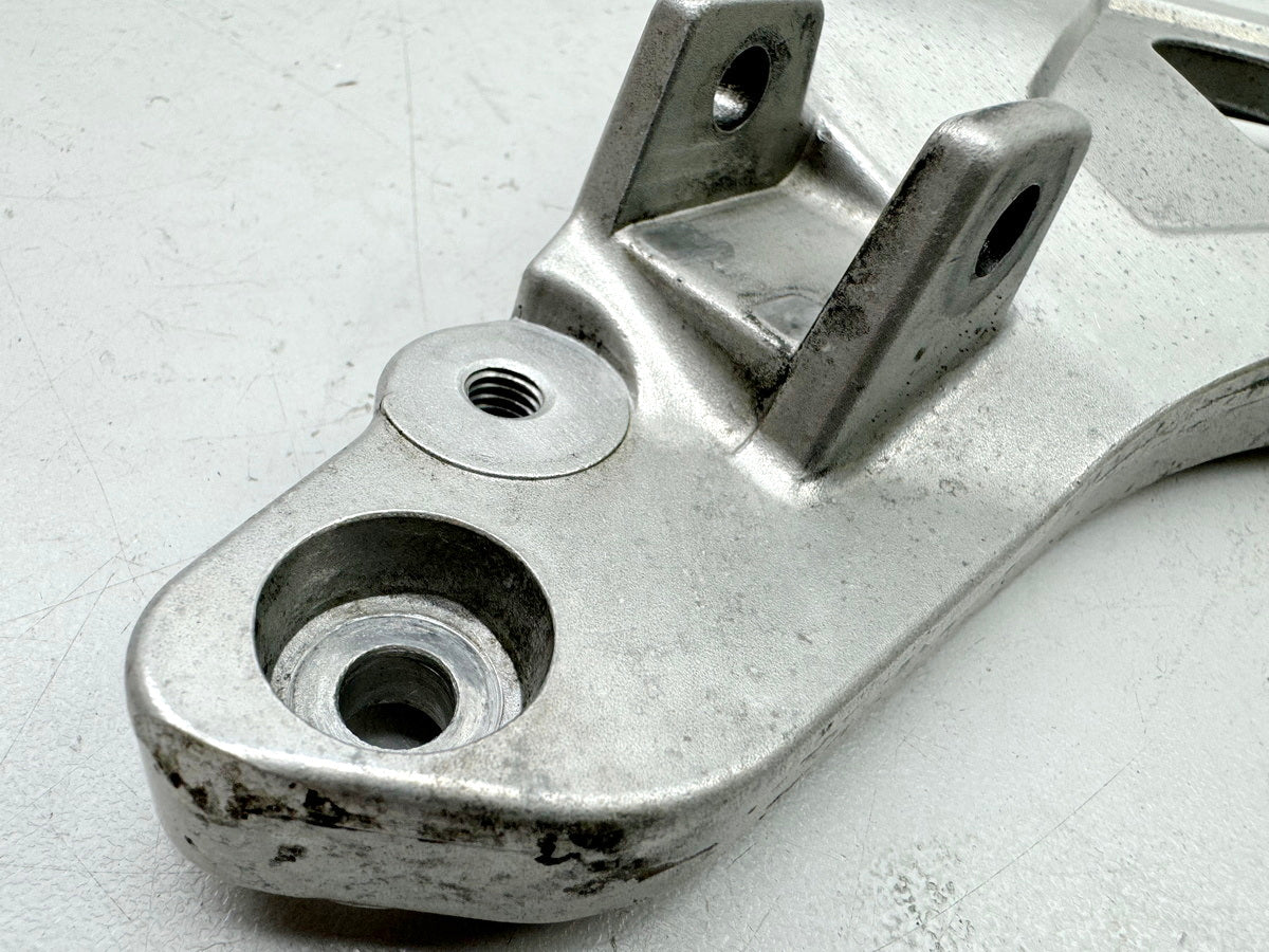 HONDA NTV 650 RC33 REVERE Reposapiés del conductor izquierdo Soporte Estribera