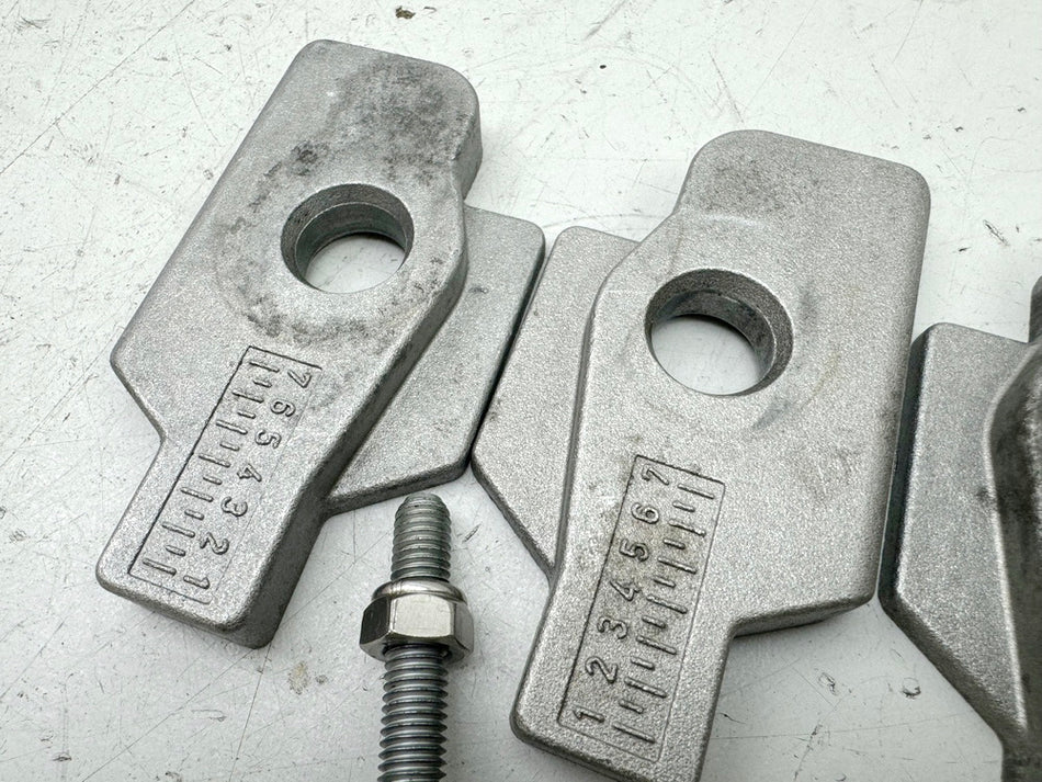 BMW F 650 169 Kettenspanner links rechts für Schwinge