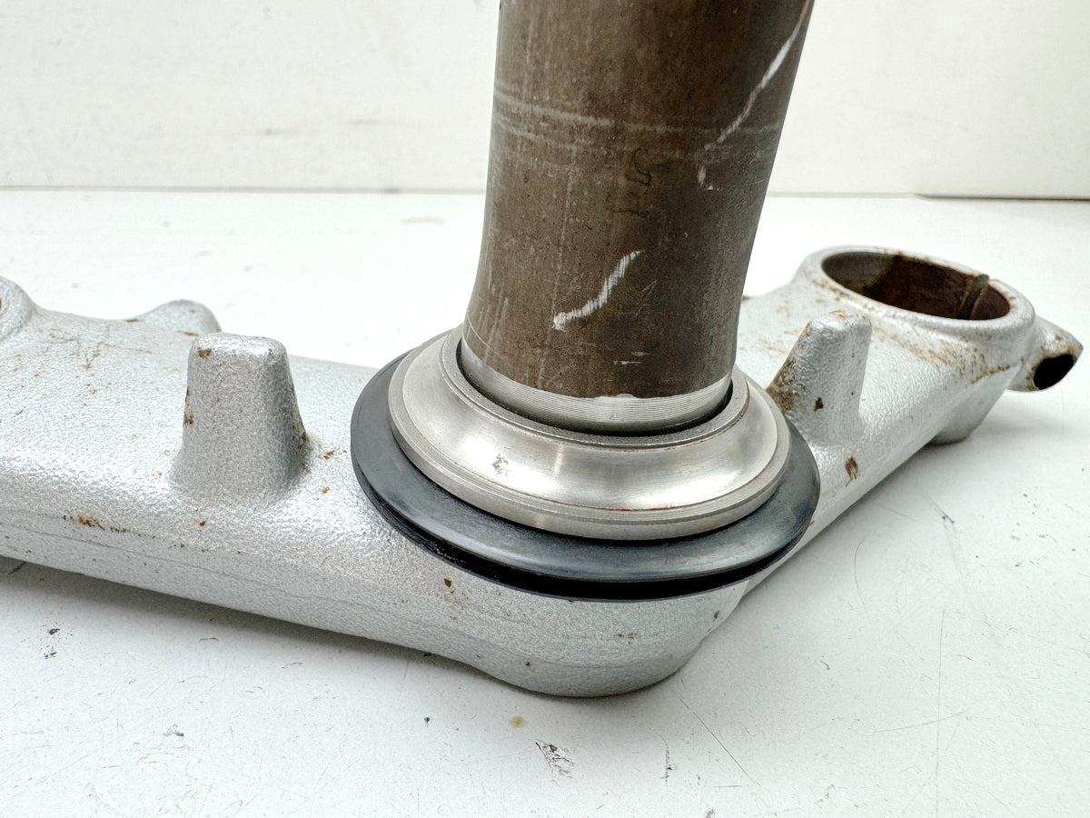 KAWASAKI EL 250 B Eliminator lower triple clamp (for fork stanchion tube)