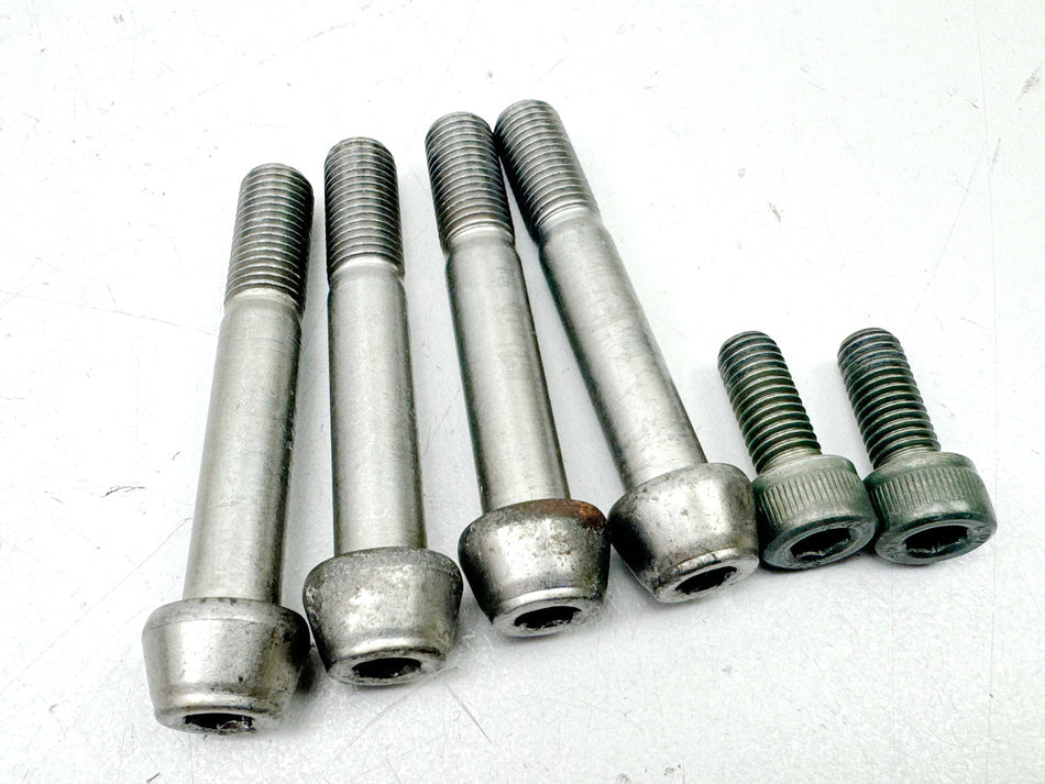 KAWASAKI ZX-6R 636 C Schrauben für Bremssattel vorn hinten Bremszange 05-06