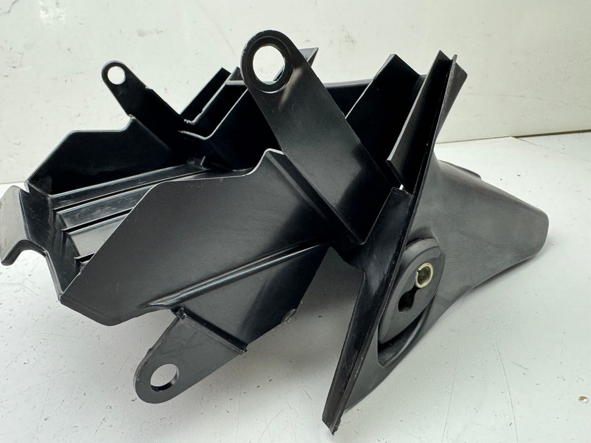 HONDA NTV 650 RC33 REVERE Soporte de matrícula Guardabarros Cubierta del paso de rueda