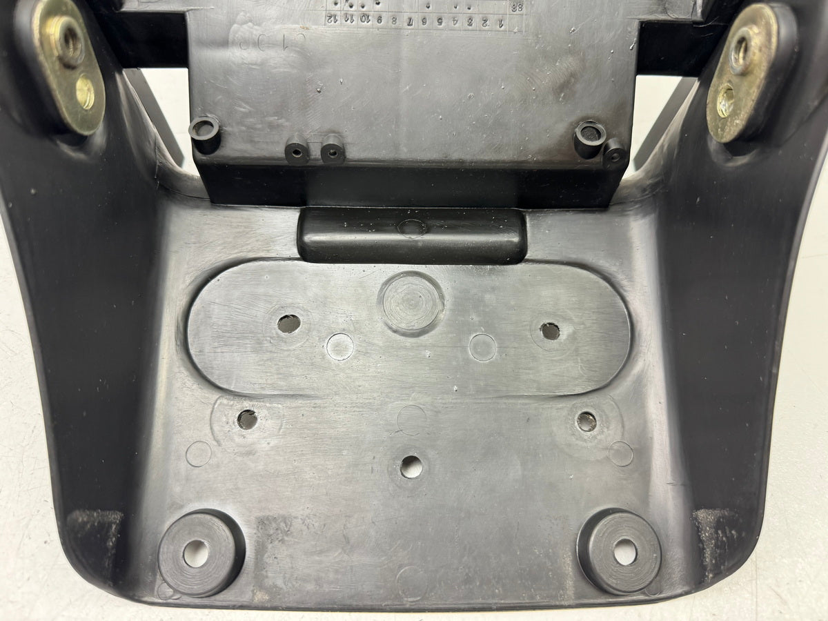 HONDA NTV 650 RC33 REVERE Soporte de matrícula Guardabarros Cubierta del paso de rueda