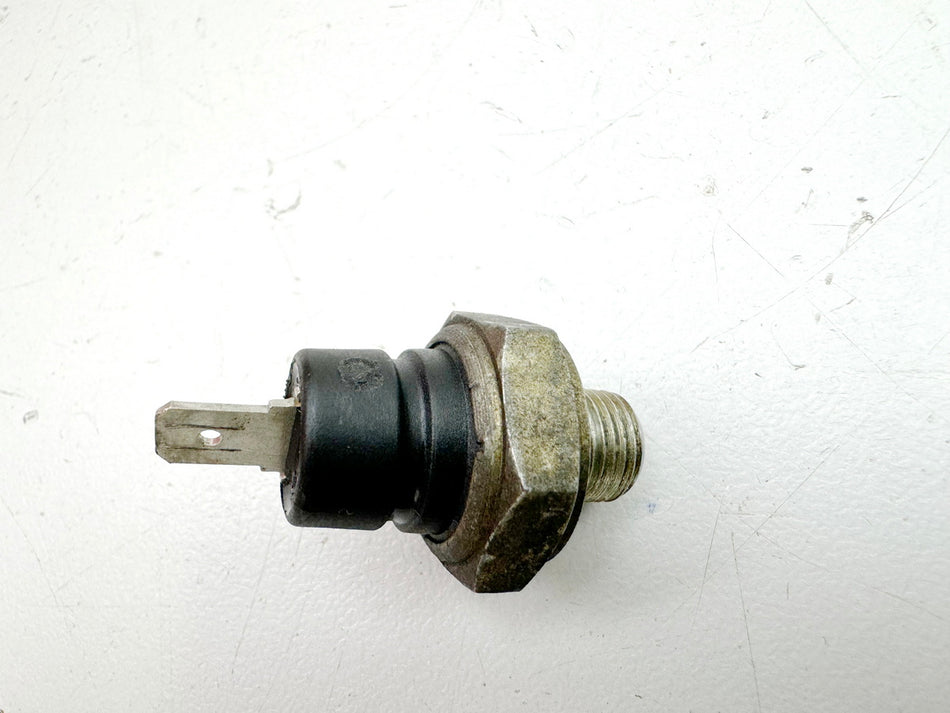 BMW F 650 169 Öldruckschalter original (für Motor Ölkreislauf)