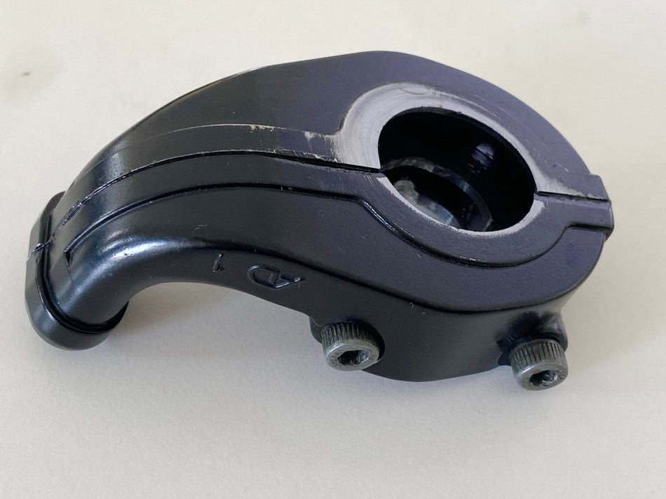 YAMAHA TDM 900 RN08 Umlenkrolle Gasgriff Gehäuse Halter