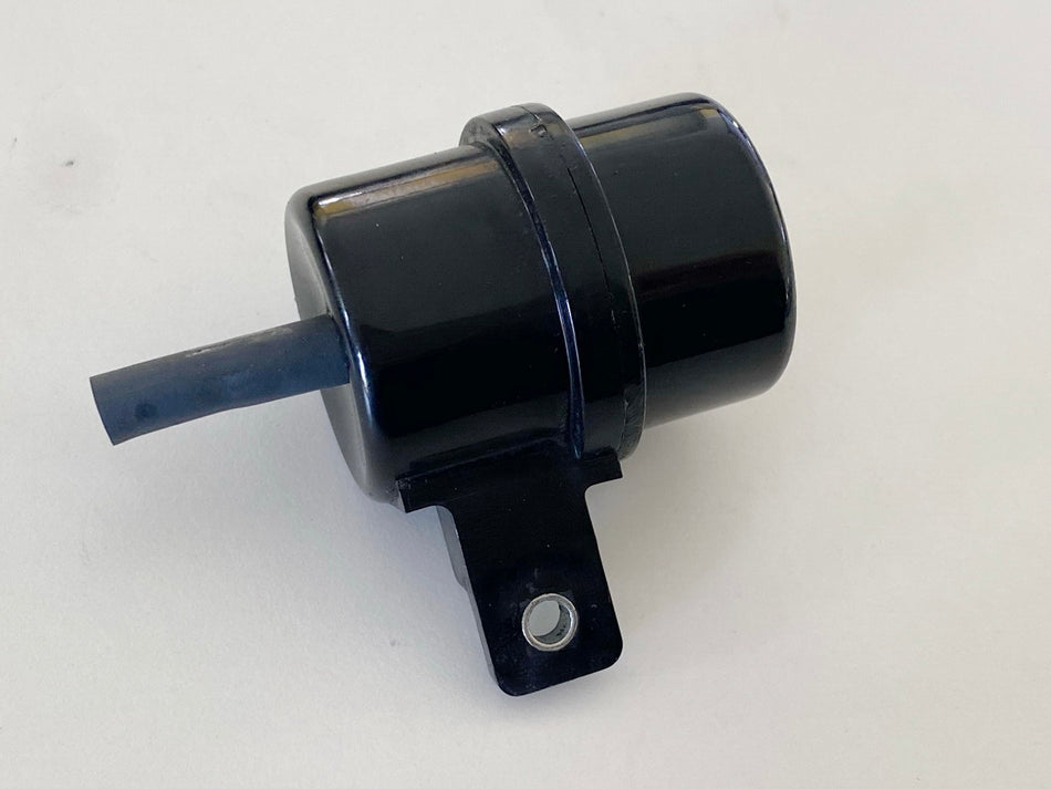 YAMAHA TDM 900 RN08 Überlaufbox Überlauftank Dose Airbox