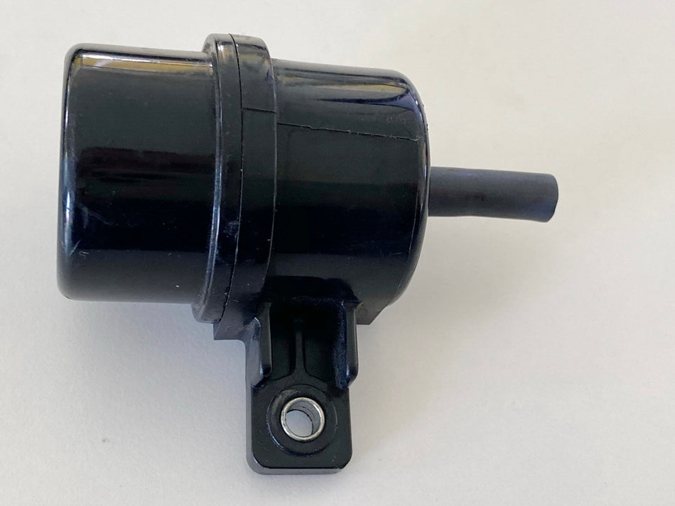 YAMAHA TDM 900 RN08 Überlaufbox Überlauftank Dose Airbox