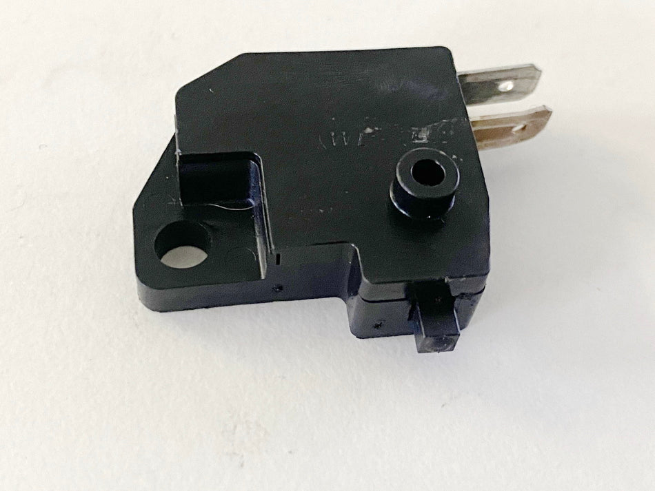 KAWASAKI ZZR 1100 D ZXT10D G Interruptor de luz de freno delantero Interruptor de parada Cilindro maestro