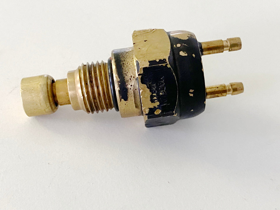 KAWASAKI ZZR 1100 D ZXT10D G Thermoschalter für Kühler Lüfter