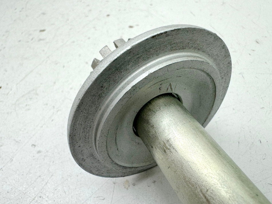 HONDA NTV 650 RC33 REVERE Steckachse hinten Achse Mutter Distanz (für Felge)