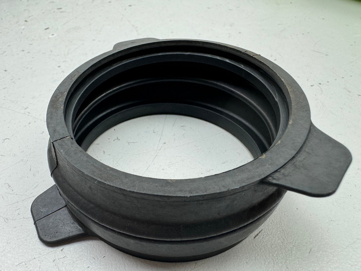 HONDA NTV 650 RC33 REVERE Driveshaft Boot Rubber Swingarm Cover