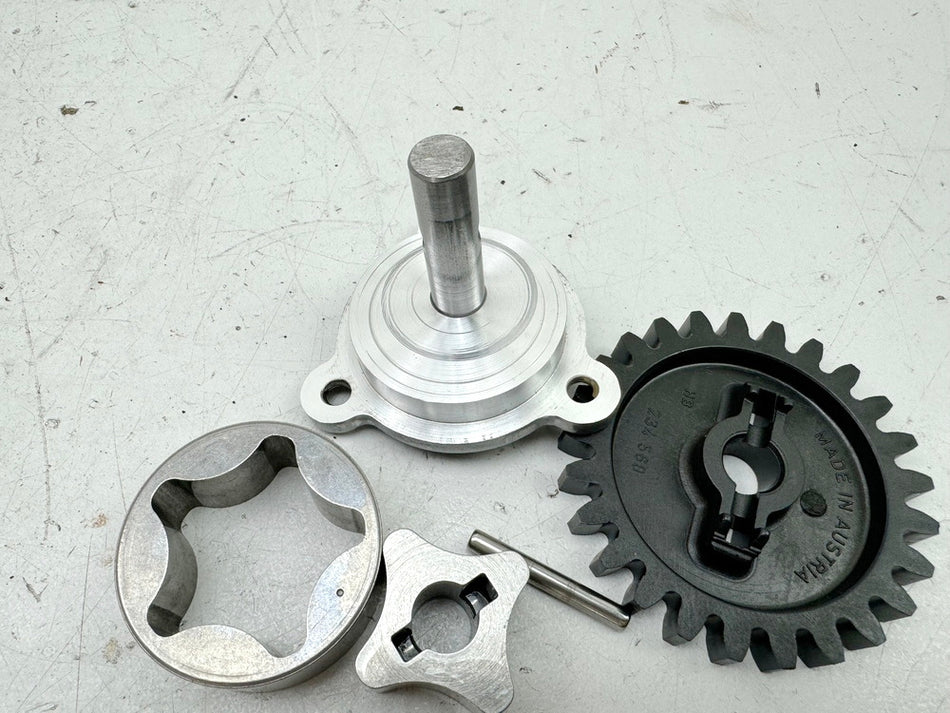 BMW F 650 169 Ölpumpe oben Zahnrad Welle Ritzel (für Ölkreislauf Motor)