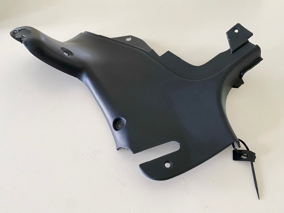 BMW C1 125 200 ABS Fairing Cabin Left Rear Cover Backrest Bezel