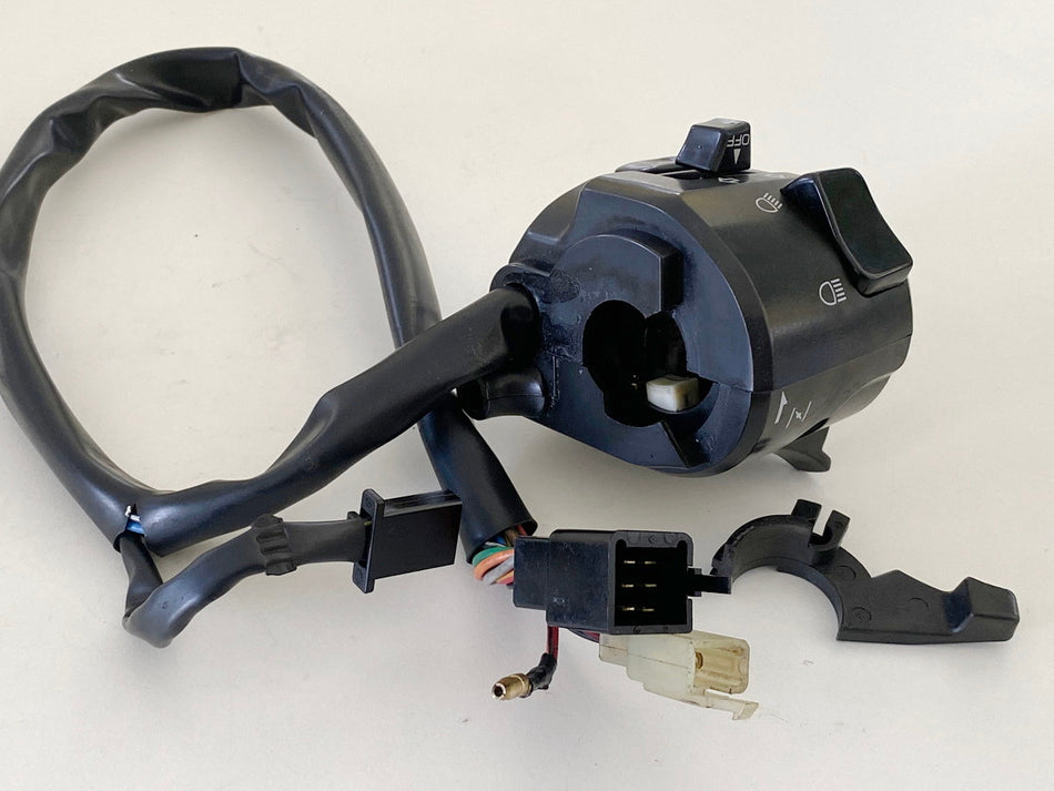 KAWASAKI ZZR 1100 G ZXT10G Mando izquierdo del manillar Interruptor Luz Intermitente Claxon
