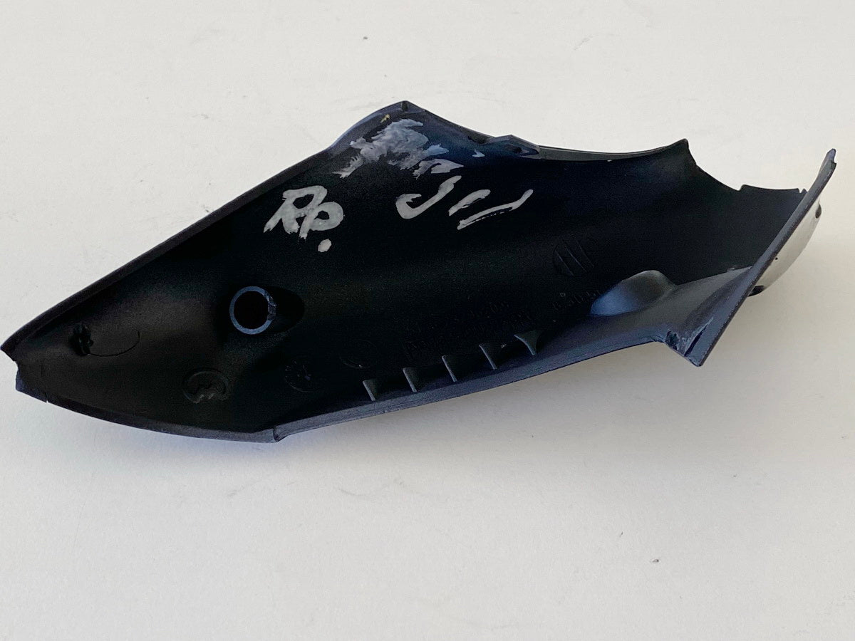 BMW C1 125 200 ABS Verkleidung Spiegelfuß rechts Abdeckung Spiegel Cover Blende