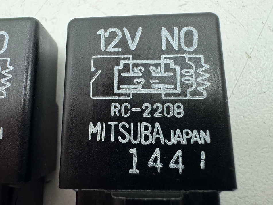 HONDA NTV 650 RC33 REVERE Relais Mitsuba RC 2208 12V für Anlasser Kabelbaum