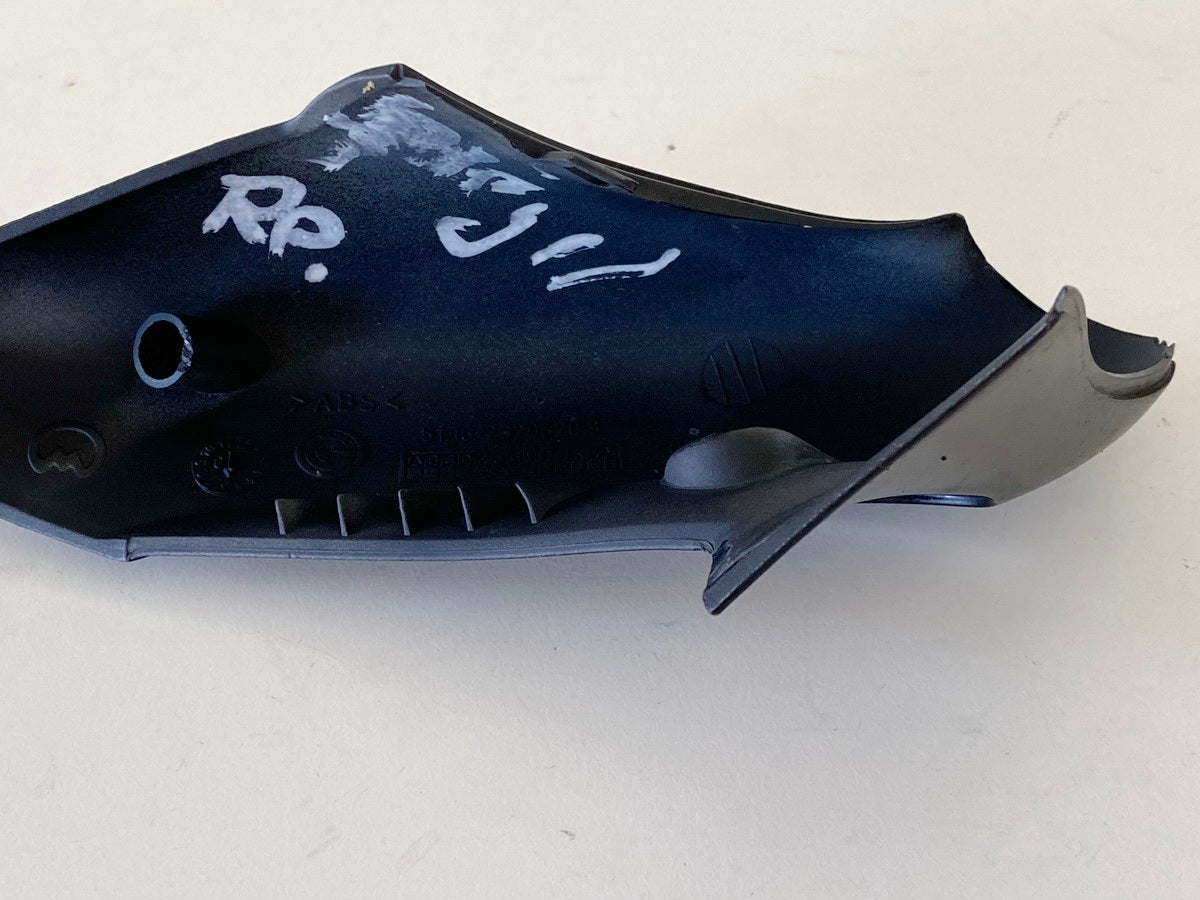 BMW C1 125 200 ABS Verkleidung Spiegelfuß rechts Abdeckung Spiegel Cover Blende