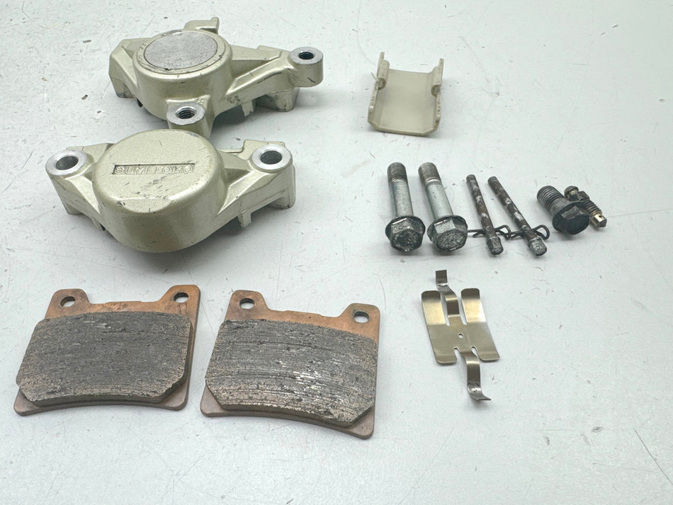 YAMAHA FZX 750 2MU (2JE) Brake Caliper Right Brake Caliper Brake Pads