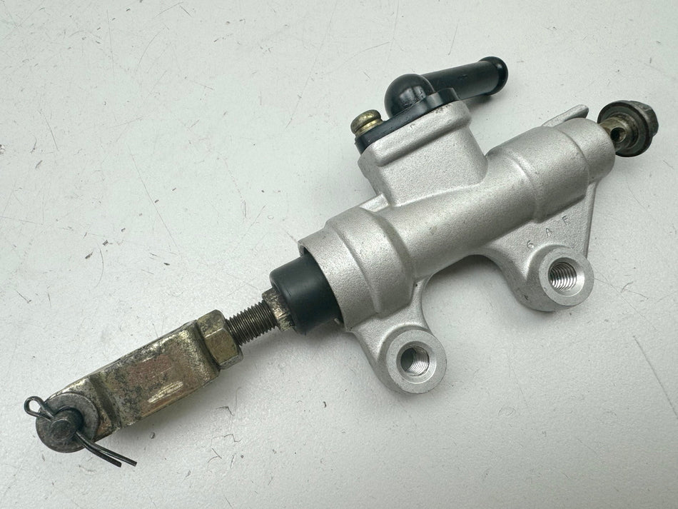 HYOSUNG GT 125 N Comet Bremszylinder hinten Fußbremszylinder Bremspumpe