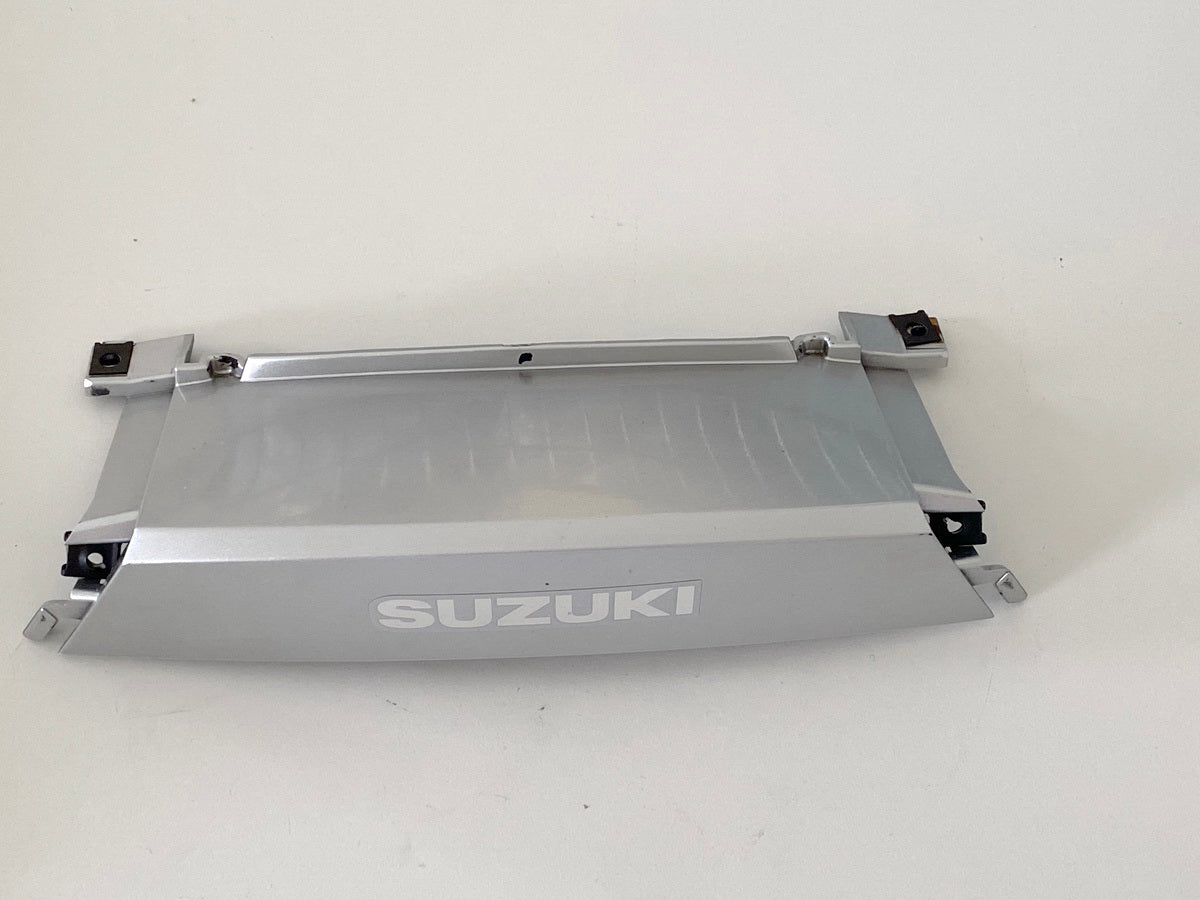 SUZUKI AN 400 WVAU BURGMAN Heckverkleidung mitte Abdeckung Cover Deckel K1 K2