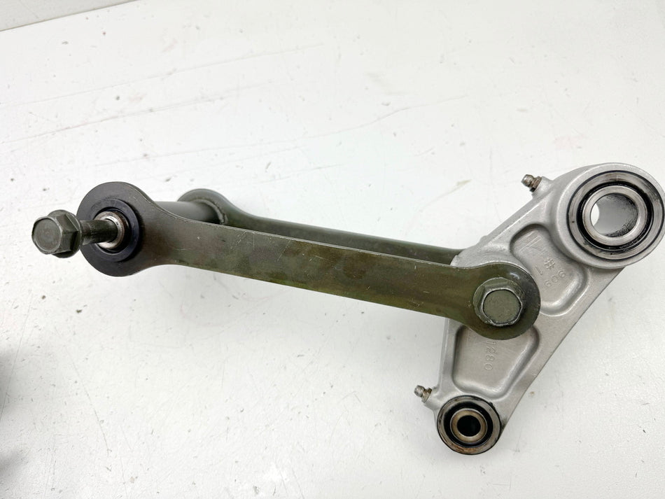 Kawasaki VN 800 Drifter C/E Federbein Umlenkung Umlenkhebel (für Stoßdämpfer)