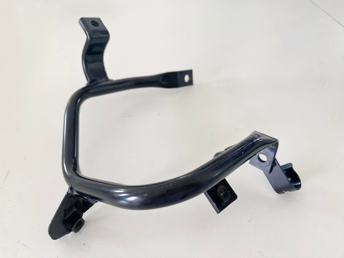 SUZUKI AN 400 WVAU BURGMAN Coolant Reservoir Bracket Carrier Holder K1K2