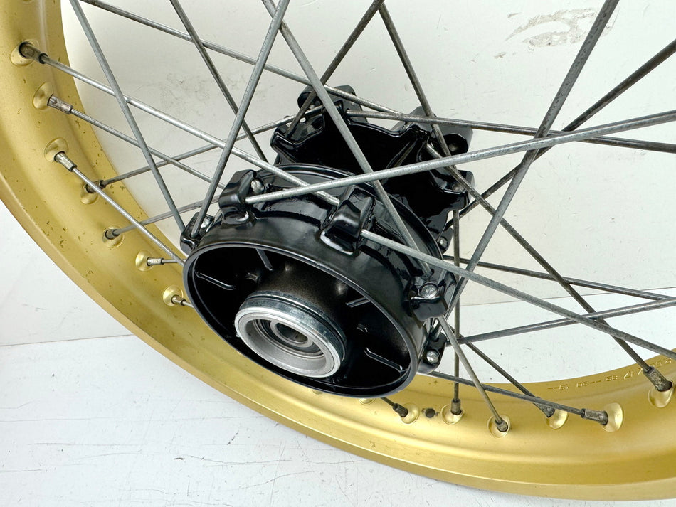 HONDA NX 650 RD08 DOMINATOR Llanta trasera Buje de rueda trasera Radios sin accidentes dorado