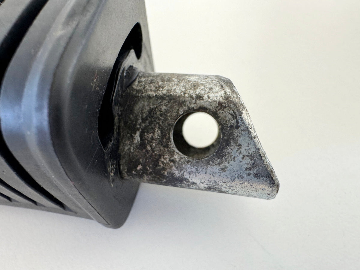 KAWASAKI EL 250 B Eliminator Estribera conductor delantera derecha Goma de estribera