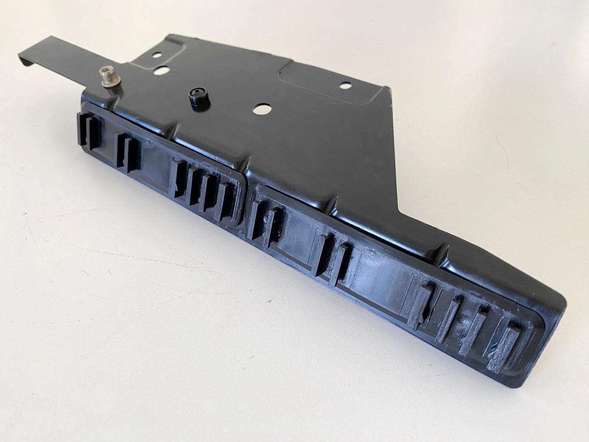 BMW C1 125 200 ABS Holder Plug Retaining Plate Carrier Plate Electronics