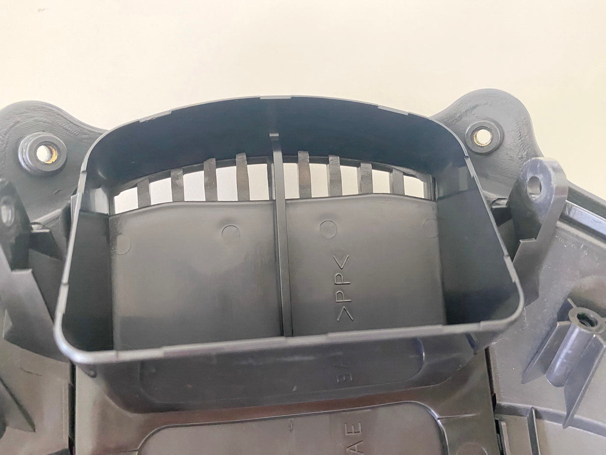 SUZUKI AN 400 WVAU BURGMAN Verkleidung Tacho Abdeckung Cockpit Cover Windschild