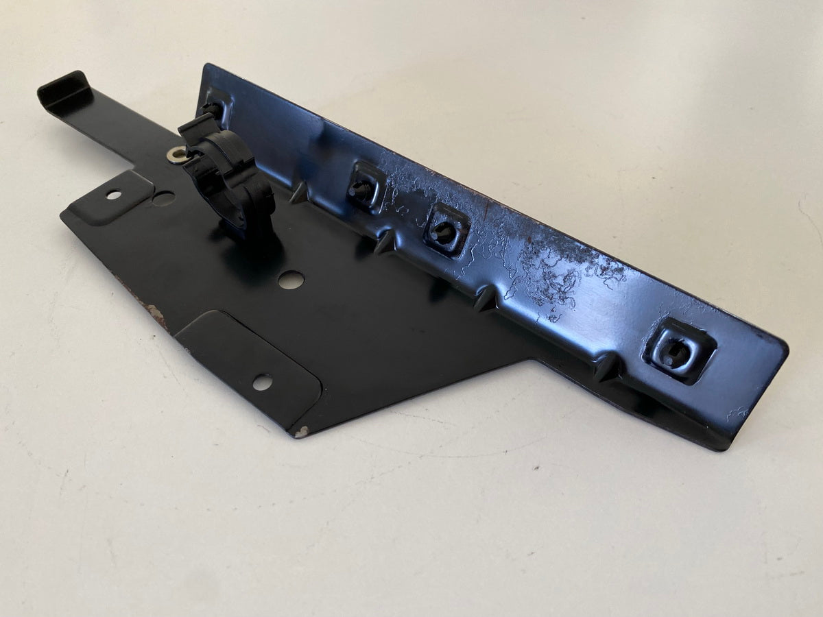 BMW C1 125 200 ABS Holder Plug Retaining Plate Carrier Plate Electronics