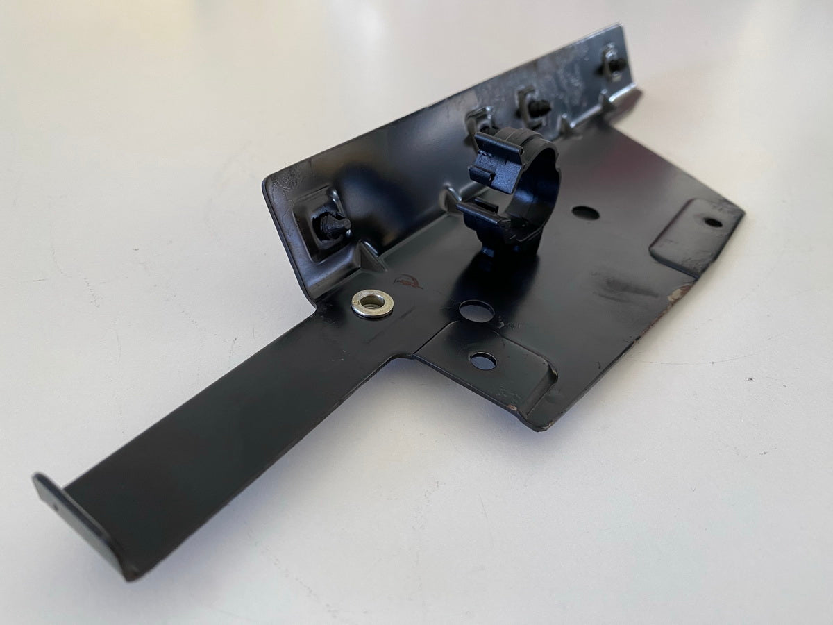 BMW C1 125 200 ABS Holder Plug Retaining Plate Carrier Plate Electronics