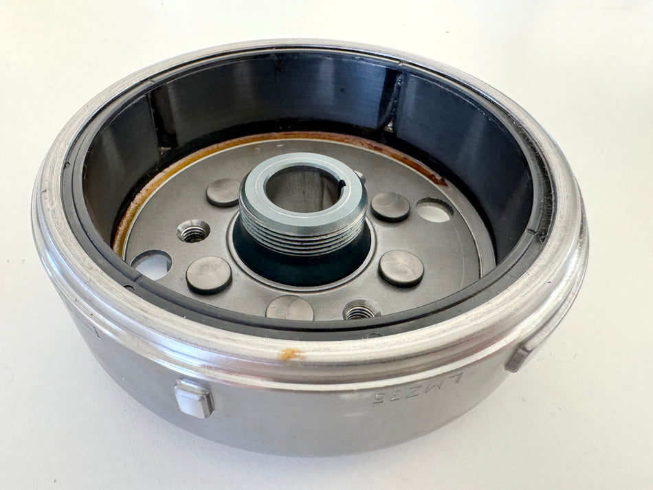 KAWASAKI EL 250 B Eliminator Lima Rotor Polrad Schwungrad (für Motor)