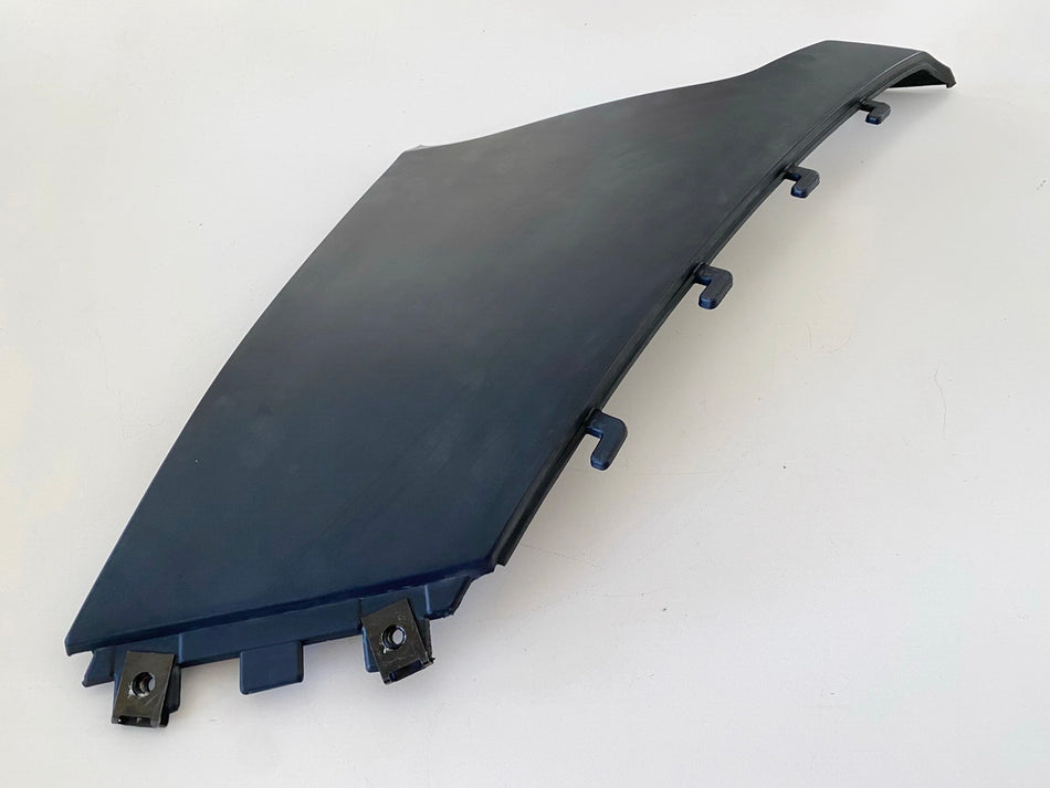 BMW C1 125 200 ABS Side Cover Right Tunnel Trim Panel Cover
