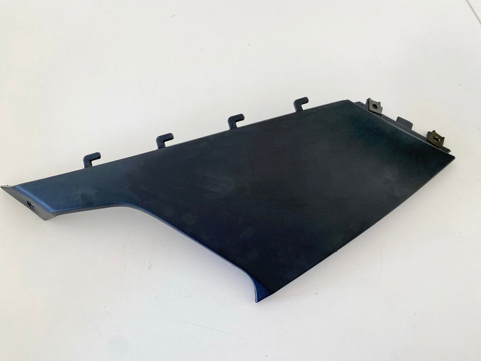 BMW C1 125 200 ABS Side Cover Right Tunnel Trim Panel Cover