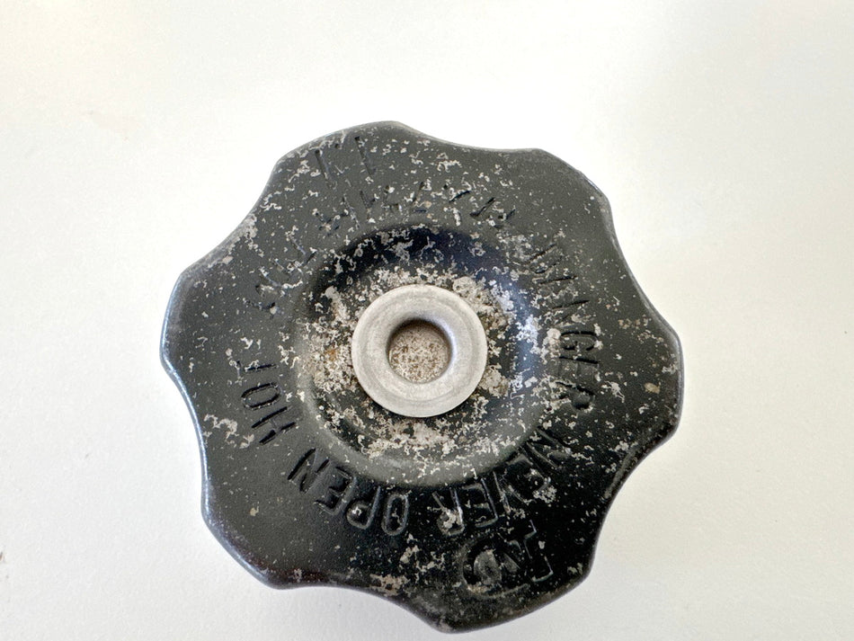 KAWASAKI EL 250 B Eliminator Kühlerdeckel Deckel Verschluss Stutzen (Kühlmittel)